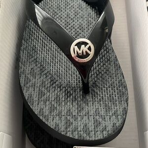 Micheal kors sandals